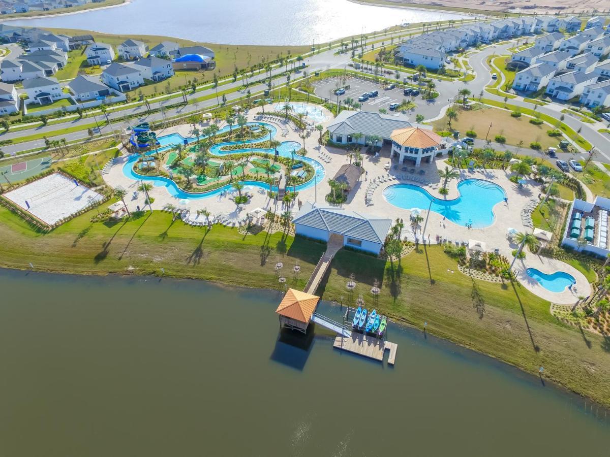 Modern Townhome Wprivate Pool Free Water Park كيسيمي المظهر الخارجي الصورة